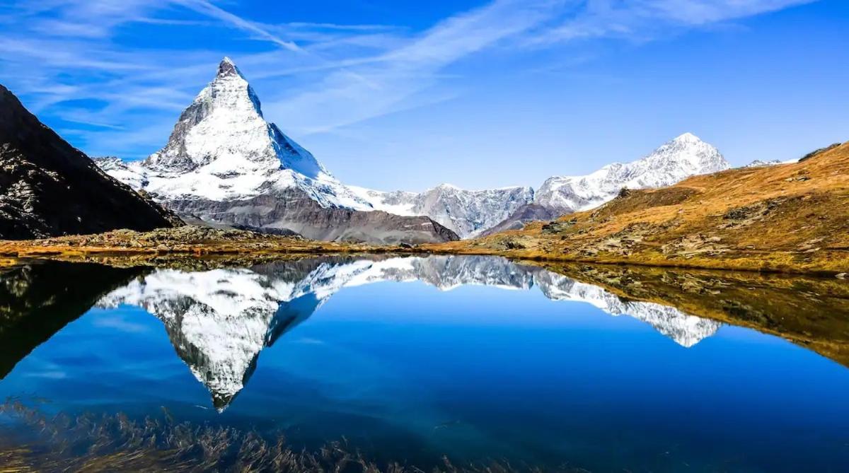 Pure Comfort! Entire Apartment With Abundant Space Near Zermatt With Parking! Täsch Eksteriør billede