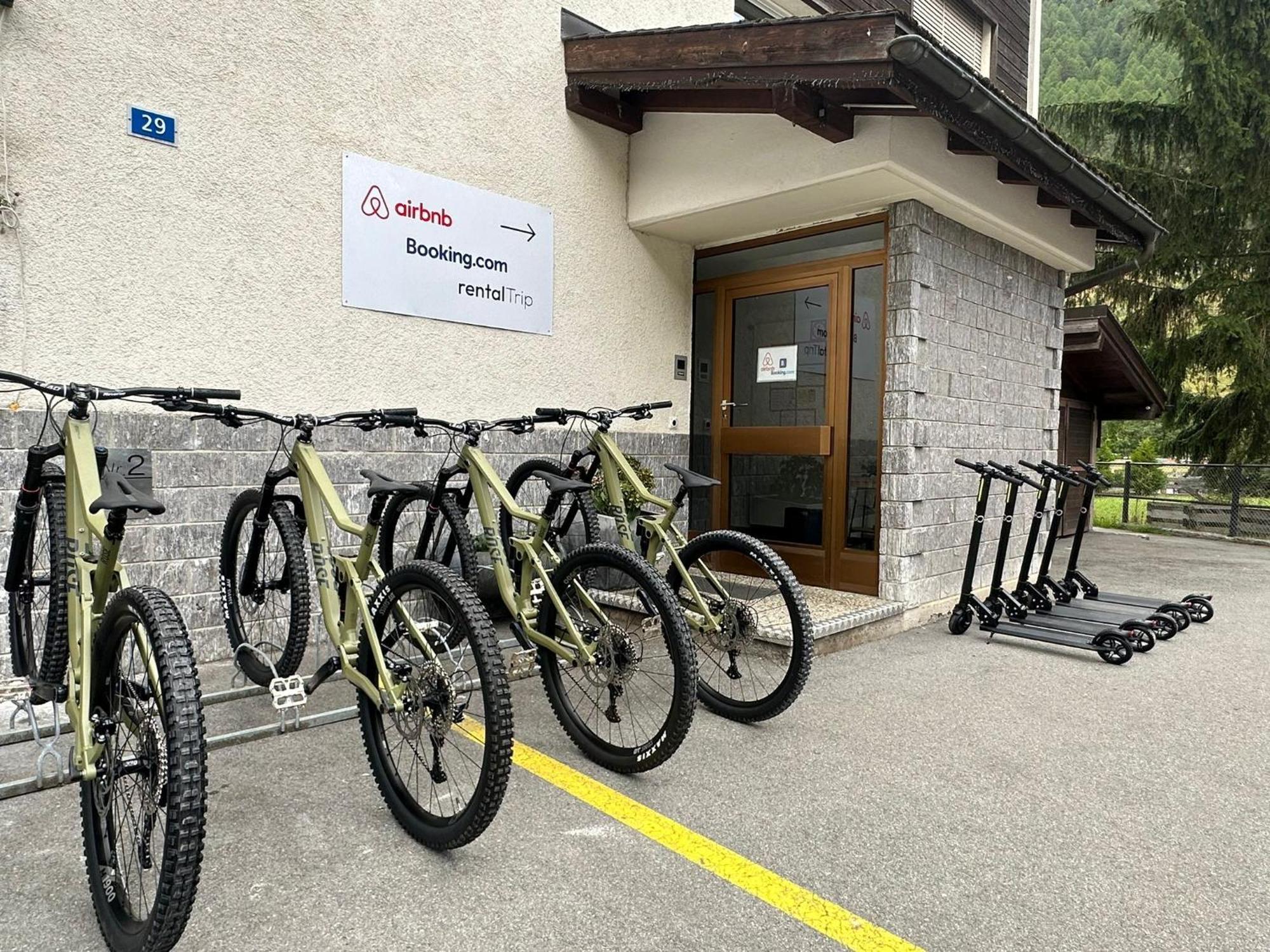 Pure Comfort! Entire Apartment With Abundant Space Near Zermatt With Parking! Täsch Eksteriør billede